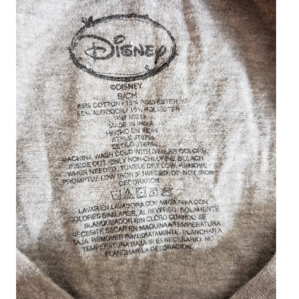 .Disney's Graphic Tshirt "I Speak Fluent Emoji" Sm - Picture 2 of 7